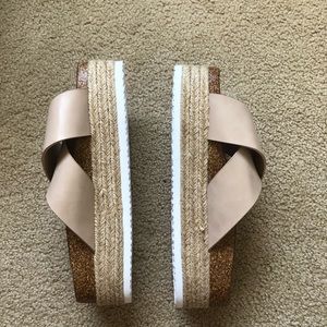 TRENDY CHUNKY/PLATFORM sandal